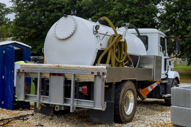 Best Porta potty rental near me  in Robertsde, AL
